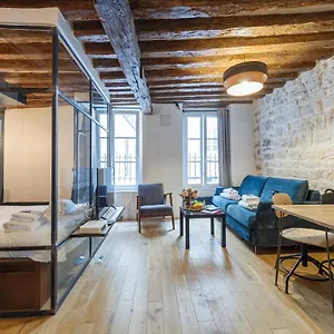Appartement Cmg République / Montorgueil __ Nazareth D