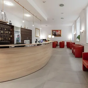 *** Otel Admiral Avusturya