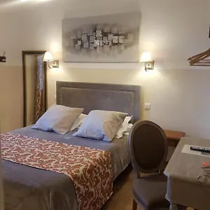 ** Otel Hostellerie De La Cremaillere Fransa